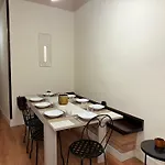 公寓 Luxury 5br , 4ba Penthouse In The Center *