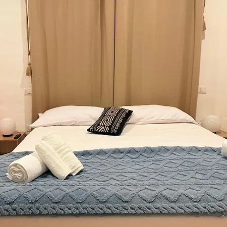 Luxury 5br , 4ba Penthouse In The Center Apartment