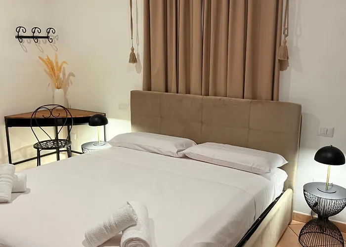 アパート Luxury 5br , 4ba Penthouse In The Center *