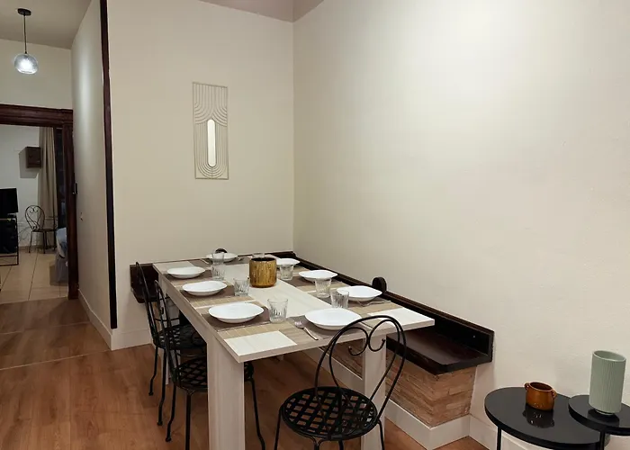 アパート Luxury 5br , 4ba Penthouse In The Center *